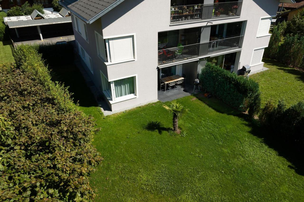 Schoene Parterrewohnung In Matten Matten bei Interlaken Luaran gambar